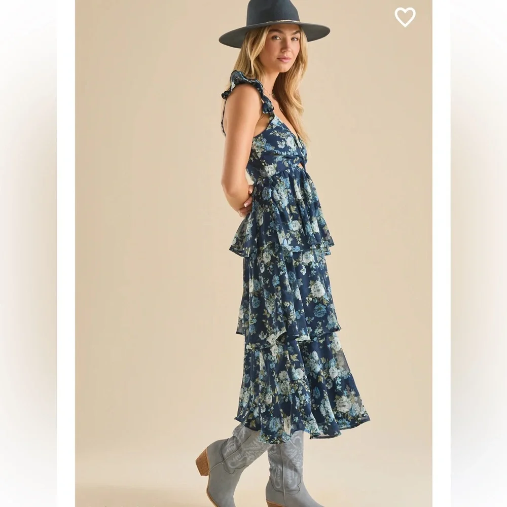 New with tags Altar’d state Isla midi dress - Picture 3 of 5